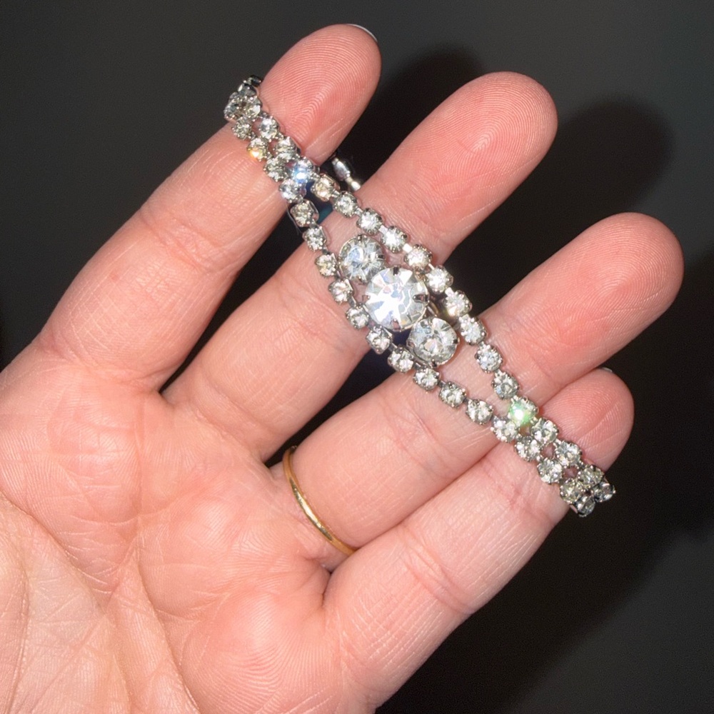 Elegant Silver Crystal Bracelet